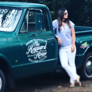 Meet your Posher, Jessica